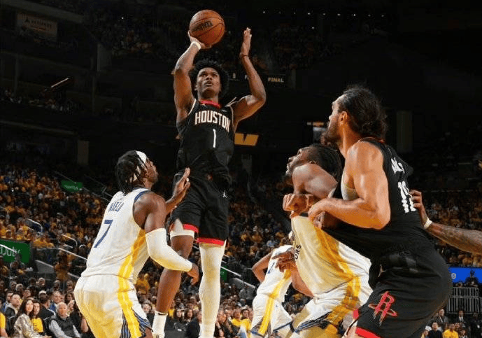 威少陷入低谷,格林连败,火箭球队命运悬念!