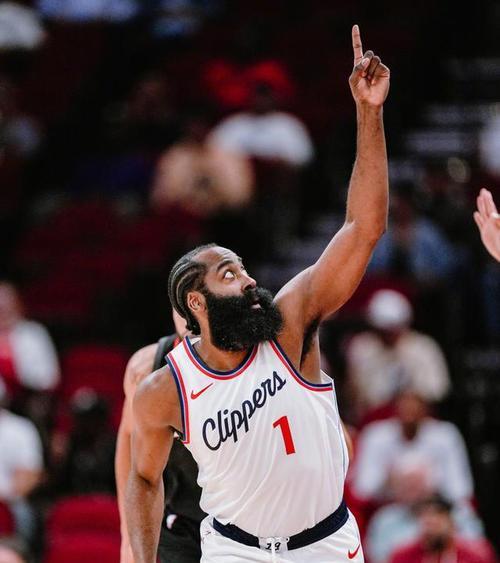 爵士爆发新星,独行侠刷新纪录,哈登球队迎来希望!