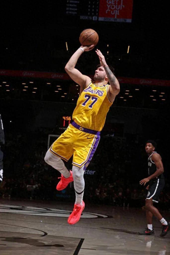 关于费德勒关键节点赛况扑朔迷离,掘金带队取胜!的信息