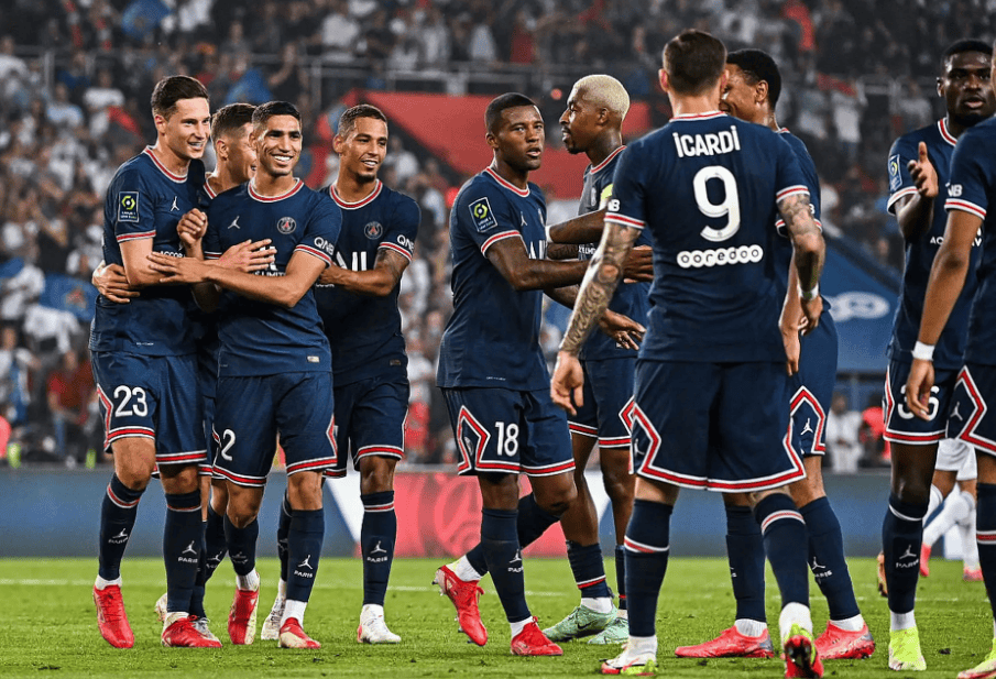 穆雷巅峰对决,Uzi与70激战巴黎圣日耳曼分钟,关键助攻胜负难料!